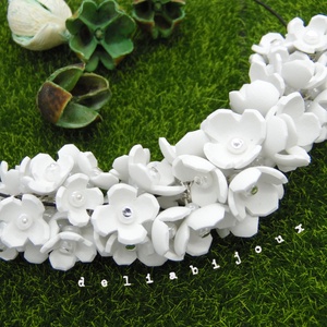 Colier handmade statement unicat -floral - foamiran (cod802) - bijuterii - coliere - coliere din mărgele - Artynos.ro