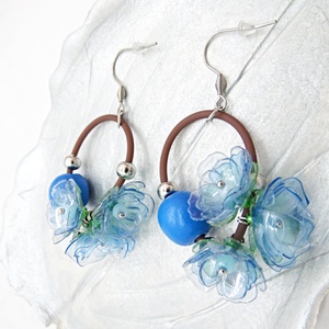 Cercei Lungi Statement cu Flori Bleu - Albastre, Verzi si Margele din Lemn Handmade Unicat (cod1477) - Artynos.ro