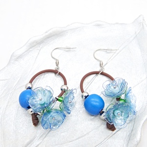 Cercei Lungi Statement cu Flori Bleu - Albastre, Verzi și Mărgele din Lemn Handmade Unicat (cod1477) - bijuterii - cercei - cercei lungi - Artynos.ro