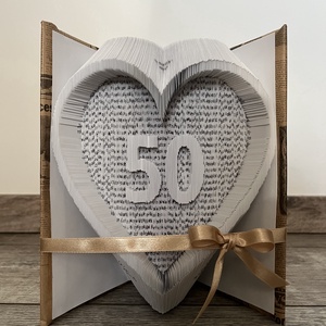 Sculpturā de carte personalizatā, Casa & Stil de viata, Accesorii pentru decorat casa, Decoratiuni de masa si decoratiuni pentru rafturi , Sculptura de carte, carte pliata, Arta de hartie, ARTYNOS