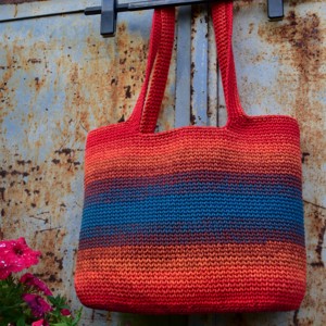 Geanta de umar din crosetat in culoarea apusului de soare, , , Geanta din piele crosetata geanta de umar / geanta de piata realizata cu Macrame Cotton Spectrum 13..., ARTYNOS