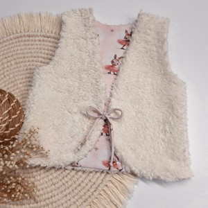 Vesta pentru copii, iepuraș balerină de patinaj, LuannaBaby - îmbrăcăminte și modă - haine bebeluși și copii - veste copii - Artynos.ro