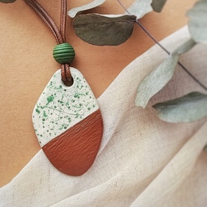 Colier Padure handmade din argila, Bijuterii, Coliere, Coliere cu pandantive, Sculptura, Lucrare cu argila, ARTYNOS
