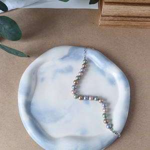 Tavă decorativă din beton Round Cloud - casă & stil de viață - accesorii pentru decorat casa - decorațiuni de masă și decorațiuni pentru rafturi  - boluri din ceramică, boluri decorative - Artynos.ro