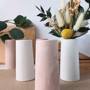 Vaza decorativa din beton Stripes, Casa & Stil de viata, Accesorii pentru decorat casa, Suport de flori, Accesorii florale, Altele, ARTYNOS