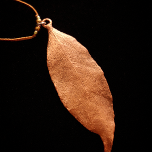 Pandantiv cupru Dafin - bijuterii - coliere - coliere cu pandative - Artynos.ro