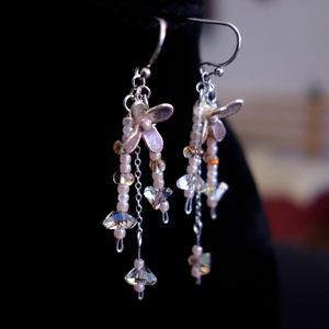 Cercei florali Violet - bijuterii - cercei - cercei lungi - Artynos.ro