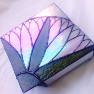 Cutie de bijuterii tiffany cu lotus egiptean - bijuterii - suporturi și cutii de bijuterii - cutii de bijuterii - Artynos.ro