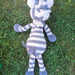 Zebi, zebra amigurumi -  - Artynos.ro