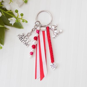 Breloc, ornament pentru geanta - Best Friends rosu - Artynos.ro
