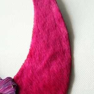 Colier cu fluture și hibiscus  - bijuterii - coliere - coliere cu pandative - Artynos.ro