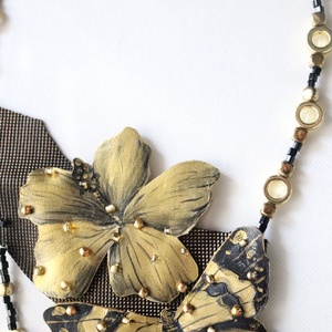 Colier Statement Fluture Hibiscus - bijuterii - coliere - coliere din mărgele - Artynos.ro