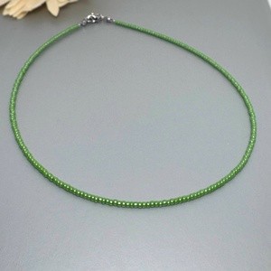 Colier minimalist din margelute japoneze de culoare verde menta. - bijuterii - coliere - coliere cu mărgele - Artynos.ro