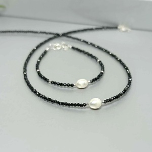 Set colier si bratara din spinel cu perle de cultura - bijuterii - coliere - coliere din mărgele - Artynos.ro