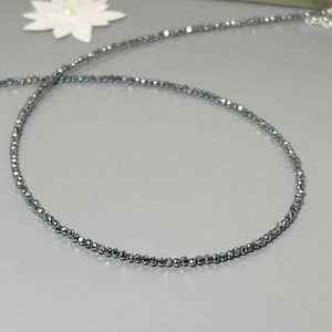 Colier minimalist din terahertz - bijuterii - coliere - coliere din mărgele - Artynos.ro