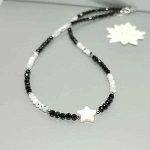 Colier turmalina neagra, piatra lunii si sidef / MoonStar - bijuterii - coliere - coliere din mărgele - Artynos.ro