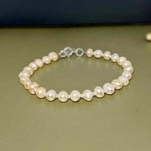 Bratara perle cultura - Blush Pearl - bijuterii - brățări - brățări din pietre semiprețioase - Artynos.ro