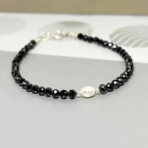 Bratara perla cultura si turmalina neagra - Pearl Eclipse - bijuterii - brățări - brățări din pietre semiprețioase - Artynos.ro