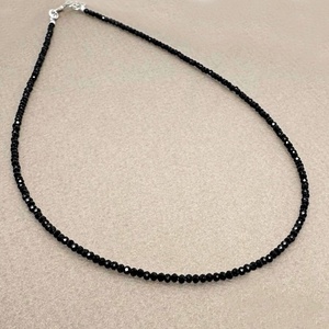 Set coliere terahertz si turmalina neagra - Metallic Eclipse - bijuterii - coliere - coliere din mărgele - Artynos.ro