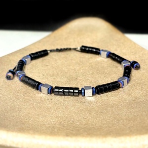  Bratara Barbati „Scut si Echilibru” – Onix Negru si Hematit , Bijuterii, Bratari, Bratari din margele, Altele, Bratara de Protectie Energetica si Impamantare pentru barbati / unisex realizata din :
- onix negru..., ARTYNOS