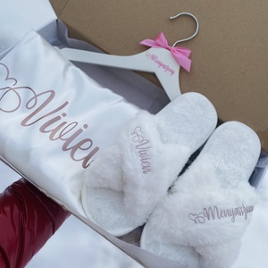 Halat de mireasă - accesorii nuntă - accesorii de nuntă - jartiere mirese - Artynos.ro