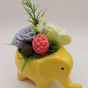 Elefant ceramic cu flori de săpun -  - Artynos.ro