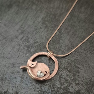 Colier cupru CAT CIRCLE - bijuterii - coliere - coliere cu pandative - Artynos.ro