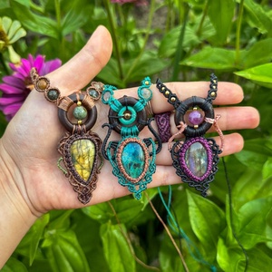 Pandantive micromacrame boho Colorful dreams  - bijuterii - coliere - coliere din pietre semiprețioase - Artynos.ro