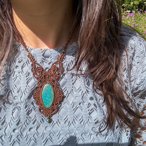 Colier micromacrame boho cu Crysocolla -Summer fades - bijuterii - coliere - coliere din pietre semiprețioase - Artynos.ro