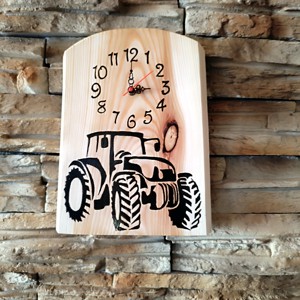 Ceas de perete cu tractor din lemn -  - Artynos.ro