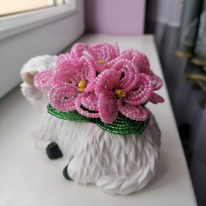 Vacă cu floare de perle - casă & stil de viață - accesorii pentru decorat casa - suport de flori - buchete de flori - Artynos.ro