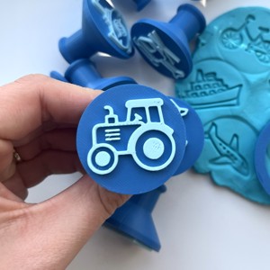 Set de ștampile și forme de prăjituri Gyurma cu vehicule � 2 baloane cu aer cald - casă & stil de viață - echipamente de bucătărie - accesorii de gătit - Artynos.ro
