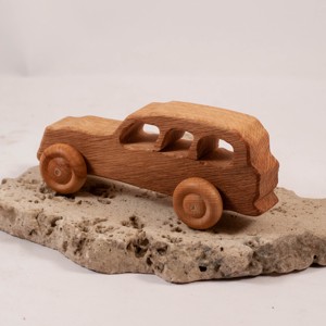 Mașină de jucărie din lemn, SUV, mașină veche, căruță din lemn -  - Artynos.ro
