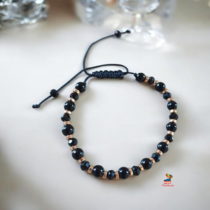 Brățară cu mărgele negre fațetate și link elegant - bijuterii - brățări - brățări din mărgele - Artynos.ro