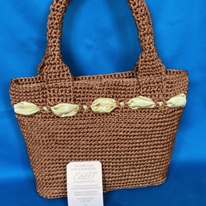 Geantă croșetată handmade elegantă maro cu fundă satin � ElaD� by Elena�s Craft - genți și portofele - genți de mână și umăr - geantă casual - Artynos.ro