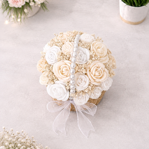 Aranjament floral parfumat din ceara de soia - alb și crem - toartă din perle - elegant- cadou- început de an școlar - casă & stil de viață - lumânări, parfumuri, arome - ceară parfumată - Artynos.ro