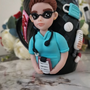 Cana asistenta cu ochelari - casă & stil de viață - accesorii pentru echipamente de bucătărie - accesorii de servire - căni - Artynos.ro