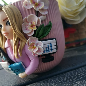 Cana personalizata cu figurina - expert contabil  - crăciun - cadouri de moș crăciun - cadouri de moș crăciun - Artynos.ro