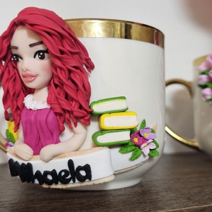 Cana personalizata cu figurina 3d profesoara/invatatoare  - casă & stil de viață - seturi de cadou - Artynos.ro