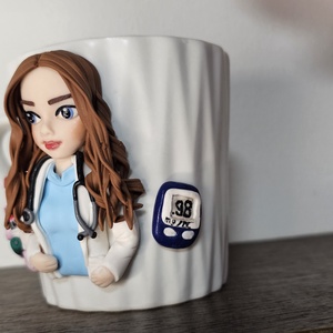 Cana personalizata cu figurina 3d medic diabetolog - casă & stil de viață - seturi de cadou - Artynos.ro