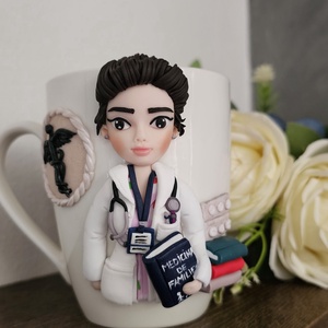 Cana personalizata cu figurina 3d pentru medic de familie - casă & stil de viață - seturi de cadou - Artynos.ro