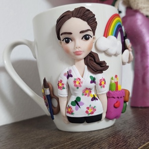 Cana personalizata cu figurina 3d educatoare/invatatoare/profesoara - Artynos.ro