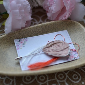 Mărțișor petala de trandafir  - bijuterii - mărțișor - Artynos.ro