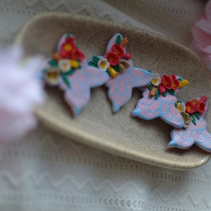 Mărțișor fluture  - bijuterii - mărțișor - Artynos.ro