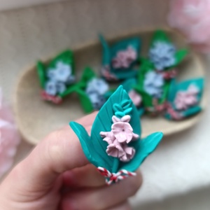 Mărțișor zambilă  - bijuterii - mărțișor - Artynos.ro