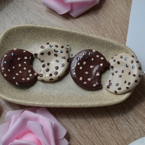 Breloc si Worry Stone „Biscuit Adorabil” – Aliatul tau cu aroma de optimism, Genti si portofele, Accesorii genti, Breloc, , ​🍪 Breloc & Worry Stone „Biscuit Adorabil” – Aliatul tau cu aroma de optimism
​Indulceste-ti zilele..., ARTYNOS