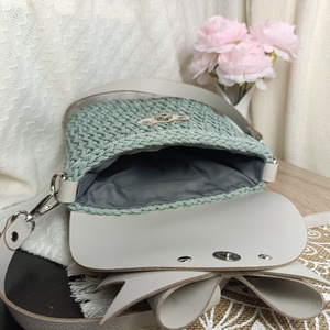 Geantă Perla Mint - geantă croșetată manual - genți și portofele - genți de mână și umăr - geantă crossbody - Artynos.ro