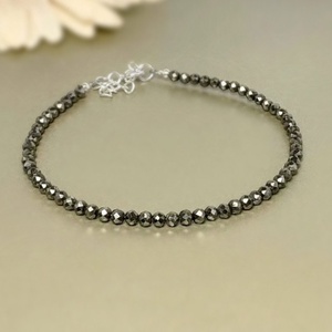 Bratara pirita fatetata - Pyrite Glow - bijuterii - brățări - brățări din mărgele - Artynos.ro