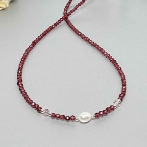Colier granat si perla cultura  - bijuterii - coliere - coliere din pietre semiprețioase - Artynos.ro