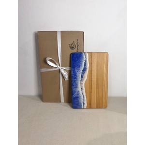 Platou / tocator de servire dreptunghiular decorativ din lemn, cu valuri, albastru - casă & stil de viață - echipamente de bucătărie - accesorii de gătit - tocătoare - Artynos.ro